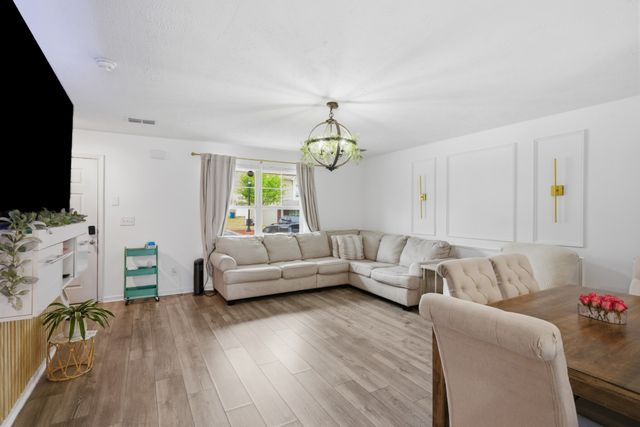 3015 Utah St, Smyrna, TN 37167