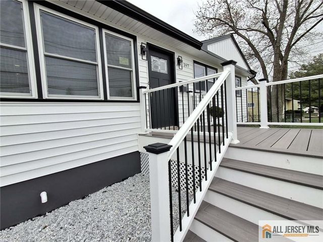 397 Lake Avenue, Colonia, NJ 07067