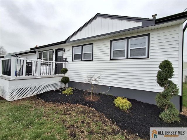 397 Lake Avenue, Colonia, NJ 07067