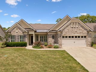 1018 Coffee Rdg, Spring Hill, TN 37174