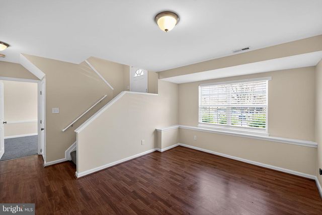 8090 ROUND TABLE CT, Pasadena, MD 21122