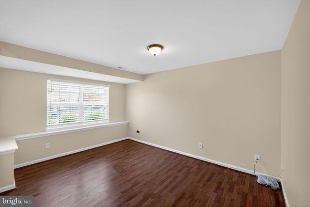 8090 ROUND TABLE CT, Pasadena, MD 21122