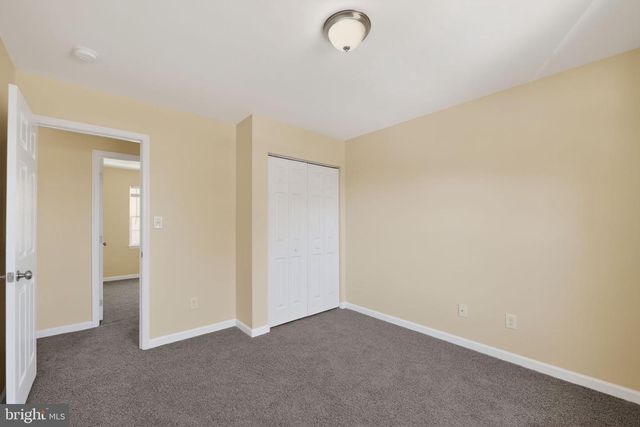 8090 ROUND TABLE CT, Pasadena, MD 21122