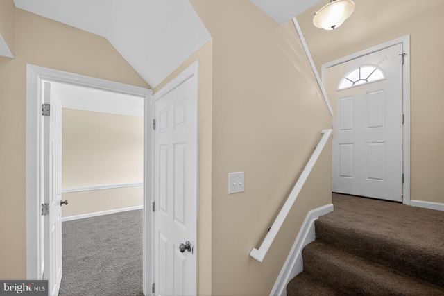 8090 ROUND TABLE CT, Pasadena, MD 21122