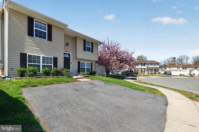 8090 ROUND TABLE CT, Pasadena, MD 21122