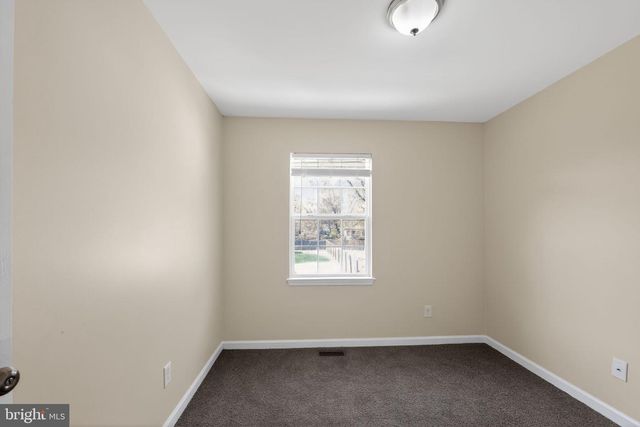 8090 ROUND TABLE CT, Pasadena, MD 21122