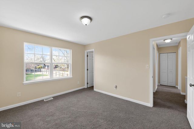 8090 ROUND TABLE CT, Pasadena, MD 21122