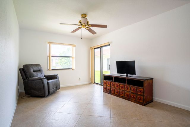 375 NW 42nd Street, Boca Raton, FL 33431