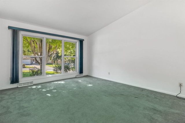 2318 Whitlock Road, Madison, WI 53719
