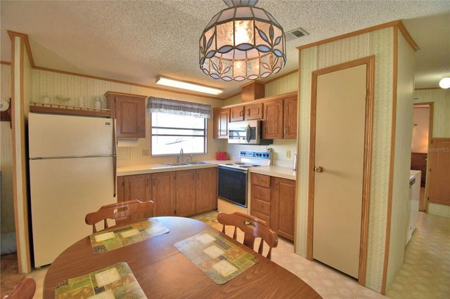 1935 REGINA DRIVE, Lake Alfred, FL 33850