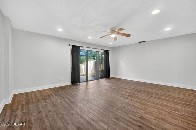 12 Glen Arbor Park, Ormond Beach, FL 32174