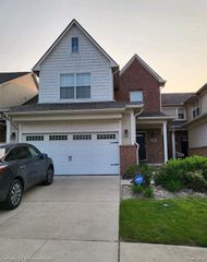 4391 Bennett Park Circle, Troy, MI 48085