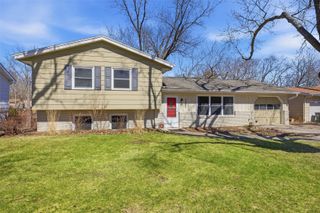 3002 Brookside Drive, Iowa City, IA 52245