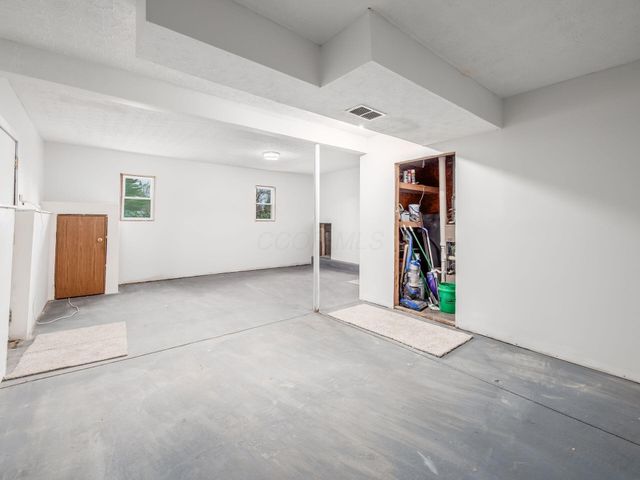 14780 Bellepoint Road, Ostrander, OH 43061