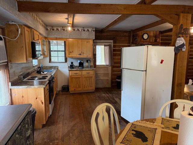 1906 Green Ford Road, Monticello, KY 42633