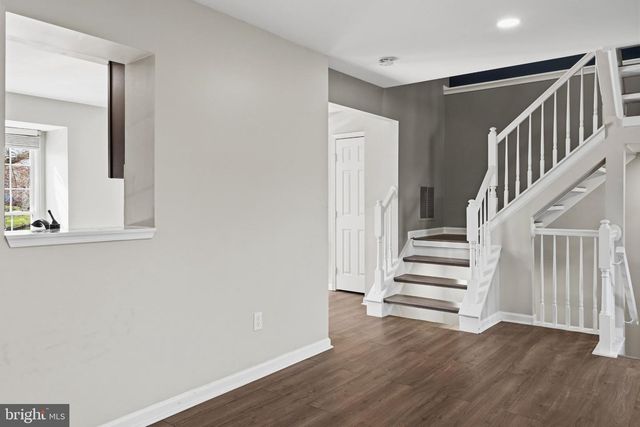 21018 STRAWRICK TER, Ashburn, VA 20147