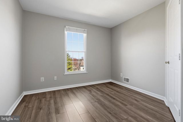 21018 STRAWRICK TER, Ashburn, VA 20147