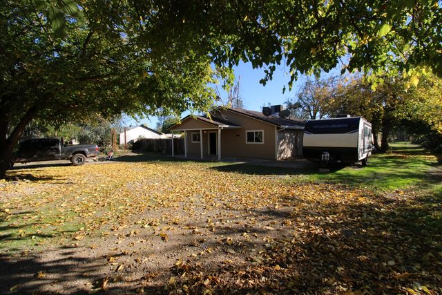 17125 Zanita Trail, Anderson, CA 96007