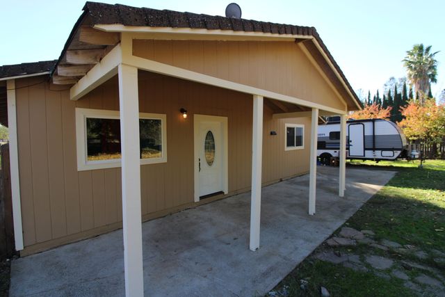 17125 Zanita Trail, Anderson, CA 96007