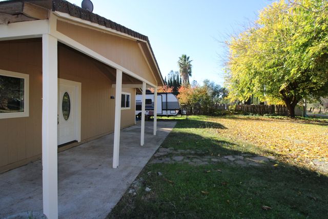 17125 Zanita Trail, Anderson, CA 96007