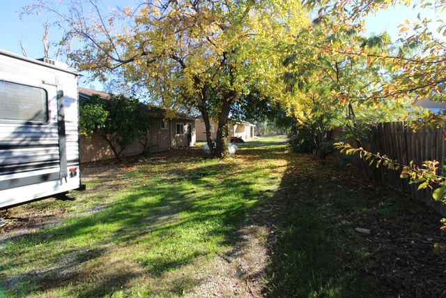 17125 Zanita Trail, Anderson, CA 96007