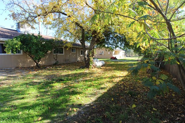 17125 Zanita Trail, Anderson, CA 96007