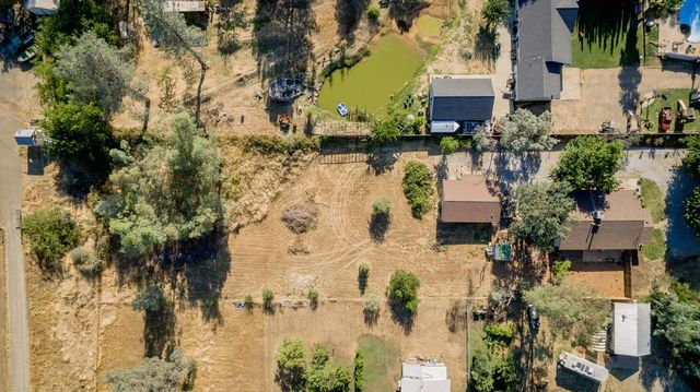 17125 Zanita Trail, Anderson, CA 96007