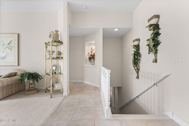 6957 Secluded Pines Drive, Maumee, OH 43537