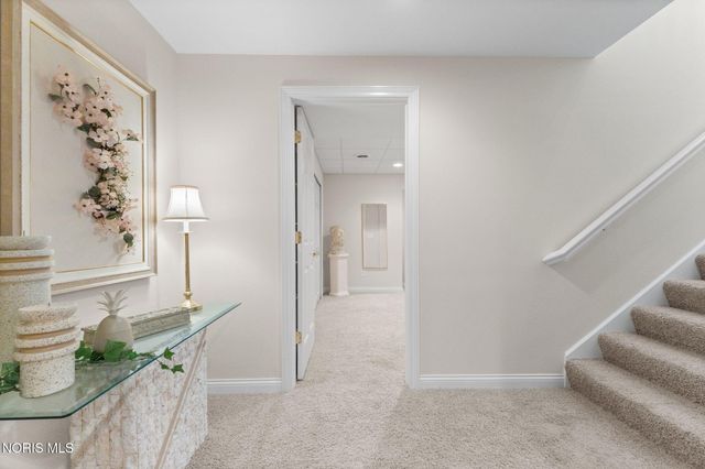 6957 Secluded Pines Drive, Maumee, OH 43537