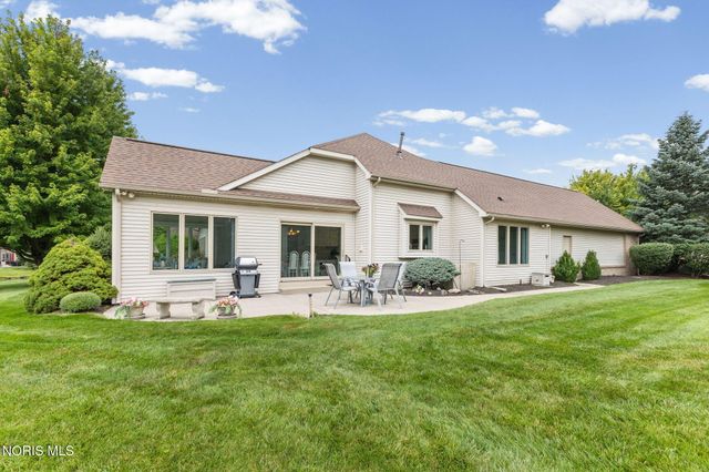 6957 Secluded Pines Drive, Maumee, OH 43537