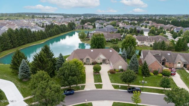 6957 Secluded Pines Drive, Maumee, OH 43537
