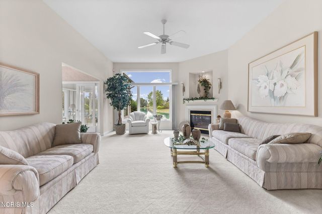 6957 Secluded Pines Drive, Maumee, OH 43537