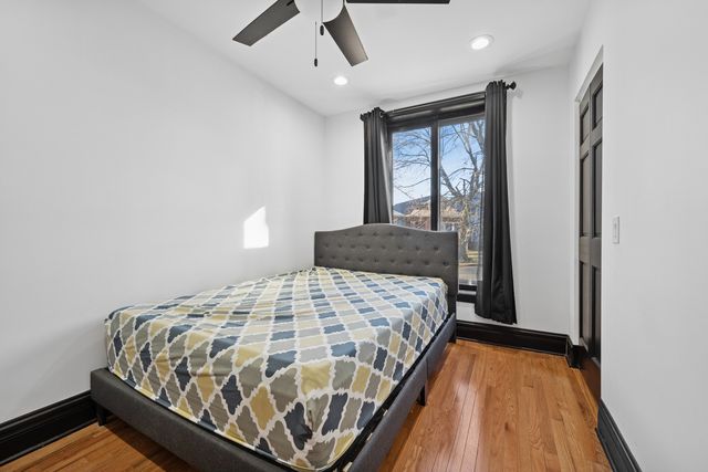 4728 N Kennicott Avenue, Chicago, IL 60630