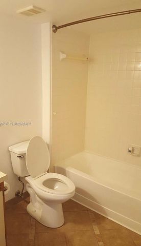 9999 Summerbreeze Dr 420, Sunrise, FL 33322