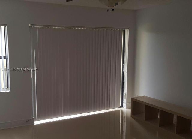 9999 Summerbreeze Dr 420, Sunrise, FL 33322