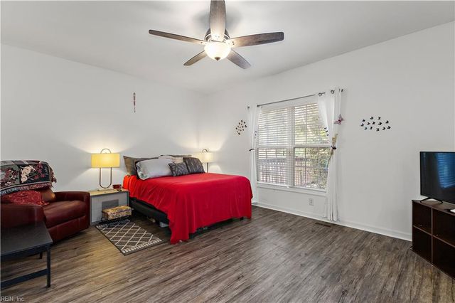 17403 Carroll Bridge RD, Windsor, VA 23487