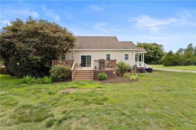 17403 Carroll Bridge RD, Windsor, VA 23487
