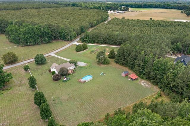 17403 Carroll Bridge RD, Windsor, VA 23487