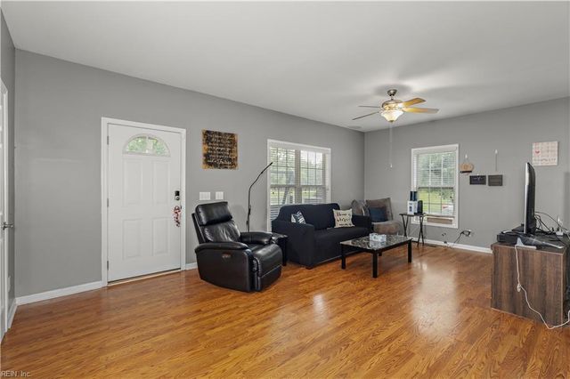 17403 Carroll Bridge RD, Windsor, VA 23487