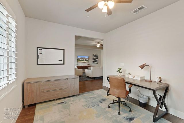 720 Channel Dr, Lathrop, CA 95330