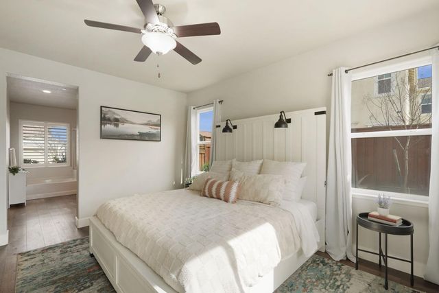 720 Channel Dr, Lathrop, CA 95330