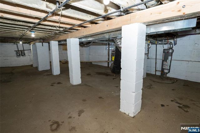 491 17th Street, Newark, NJ 07103