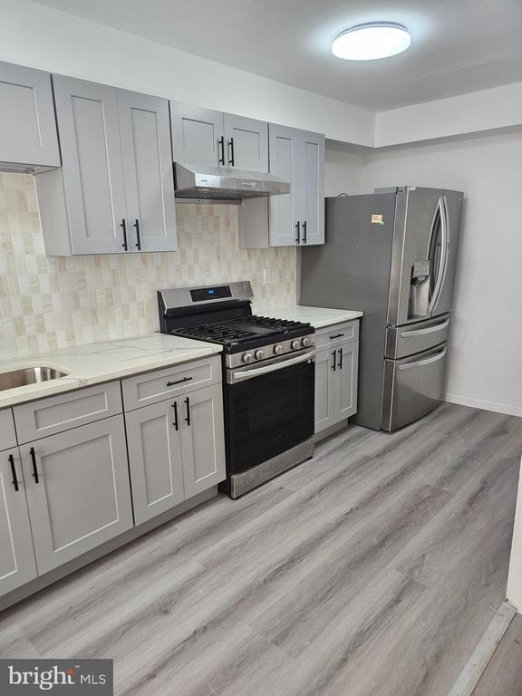 7039 KINDRED ST, Philadelphia, PA 19149