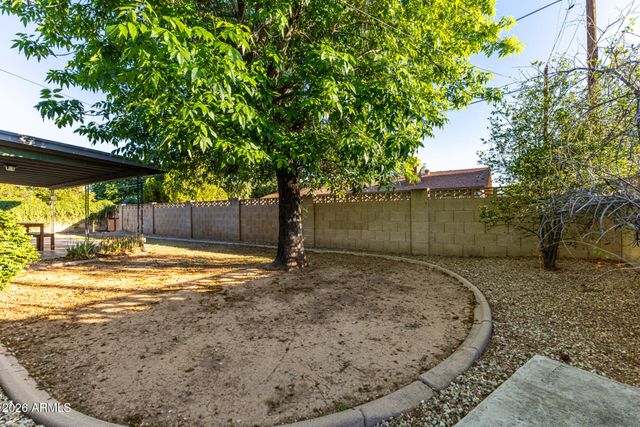 1649 W ROYAL PALM Road, Phoenix, AZ 85021