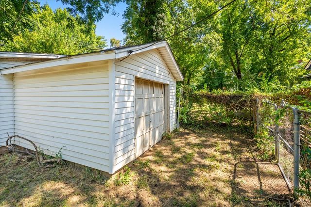 1911 W Cameron Street, Tulsa, OK 74127