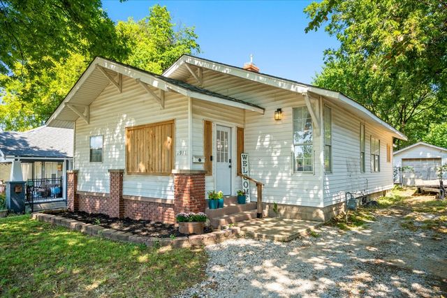 1911 W Cameron Street, Tulsa, OK 74127