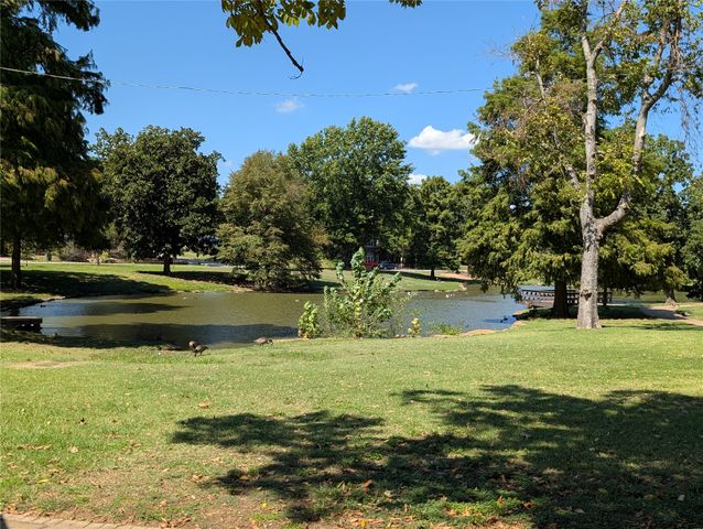 1911 W Cameron Street, Tulsa, OK 74127