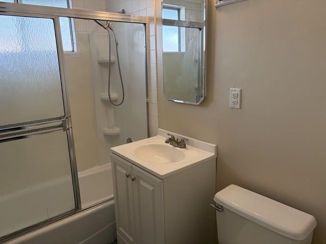 10534 Sterling Boulevard, Cupertino, CA 95014