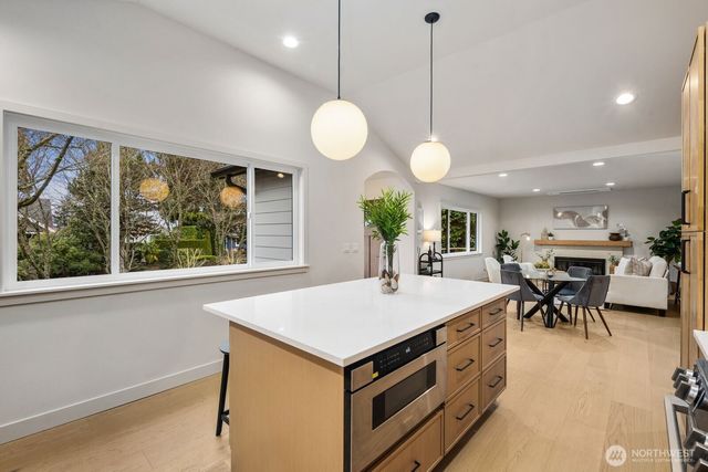 2314 46th Avenue SW, Seattle, WA 98116