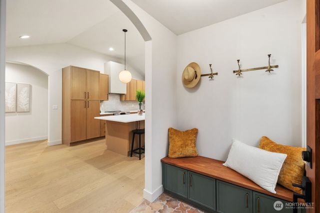 2314 46th Avenue SW, Seattle, WA 98116